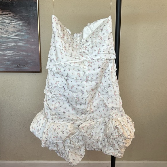 House of cb Serafina WHITE FLORAL‎ PRINT STRAPLESS DRESS NWOT size XL - Picture 8 of 13